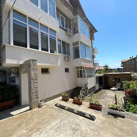 Luxury Saint George Beauty And Style *